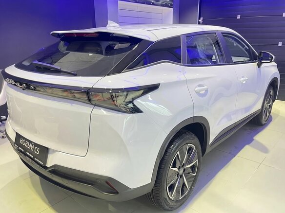 2026 Omoda C5 II, белый, 2579000 рублей - вид 2