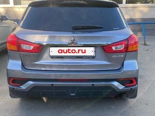 2018 Mitsubishi ASX I Рестайлинг 2, серый, 1800000 рублей, вид 4