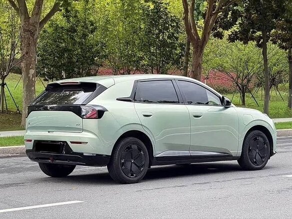 2026 Arcfox T1 42.3 kWh, зелёный, 1483000 рублей - вид 6