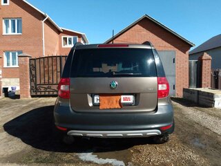 2011 Skoda Yeti I, коричневый, 799000 рублей, вид 3