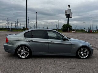 2005 BMW 3 серии 325i V (E90/E91/E92/E93), серый, 950000 рублей, вид 4