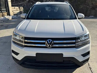 2022 Volkswagen Tharu I, белый, 1727000 рублей, вид 1
