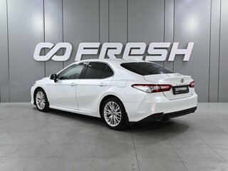 2018 Toyota Camry VIII (XV70), белый, 2599000 рублей, вид 2