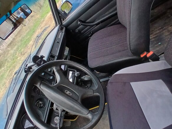 2005 Lada (ВАЗ) 2105, синий, 135000 рублей - вид 5