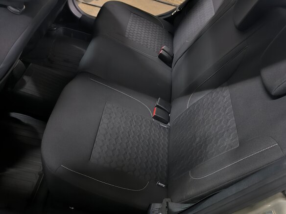 2017 Renault Logan II, золотистый, 800000 рублей - вид 23