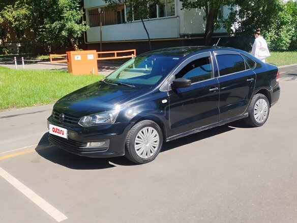 2019 Volkswagen Polo V Рестайлинг, чёрный, 525000 рублей