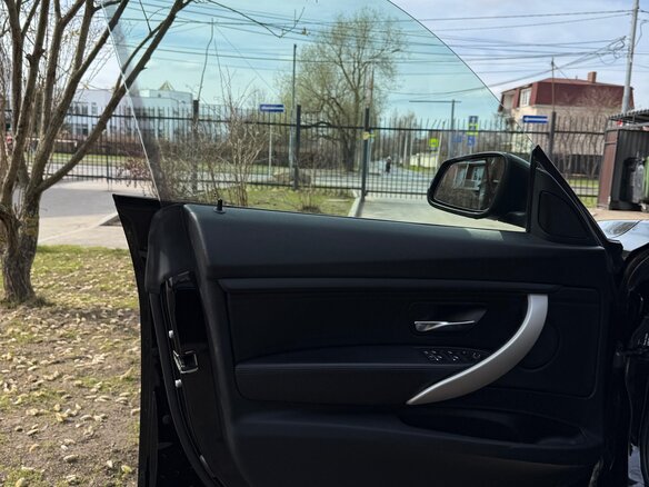2018 BMW 3 серии Gran Turismo 318d VI (F3x) Рестайлинг, чёрный, 2750000 рублей - вид 29