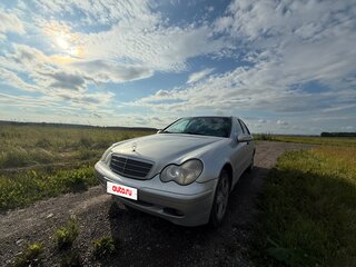 2000 Mercedes-Benz C-Класс 180 II (W203), серебристый, 480000 рублей, вид 1
