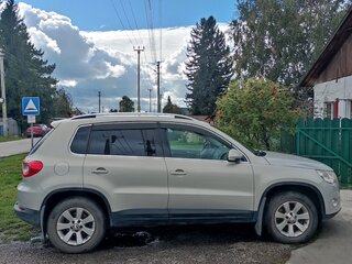 2010 Volkswagen Tiguan I, серебристый, 1150000 рублей, вид 4
