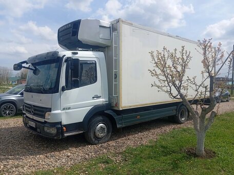 2010 Mercedes-Benz Atego, белый, 3250000 рублей, вид 1