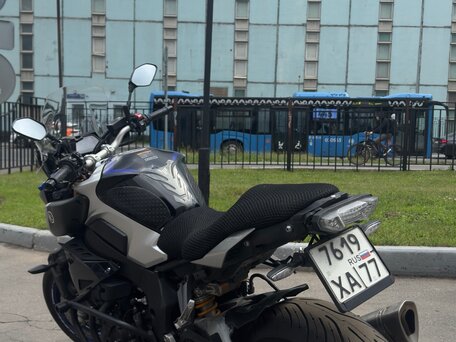 2017 Yamaha MT-10SP, серебристый, 1240000 рублей, вид 3