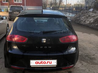 2011 SEAT Leon II Рестайлинг, чёрный, 350000 рублей, вид 2