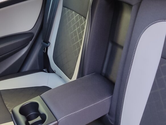 2019 Lada (ВАЗ) Vesta SW Cross I, бежевый, 909000 рублей - вид 10