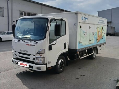 2022 Isuzu Elf (N-series), белый, 4000000 рублей, вид 3