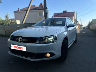 2014 Volkswagen Jetta VI, белый, 800000 рублей, вид 1