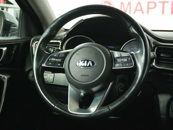 2018 Kia Ceed III, серебристый, 1582000 рублей - вид 18