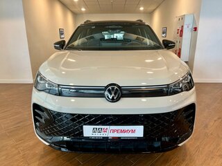 2026 Volkswagen Tiguan L Pro III (China Market), серый, 5190000 рублей, вид 5