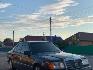 1990 Mercedes-Benz W124 260, серый, 799999 рублей, вид 5