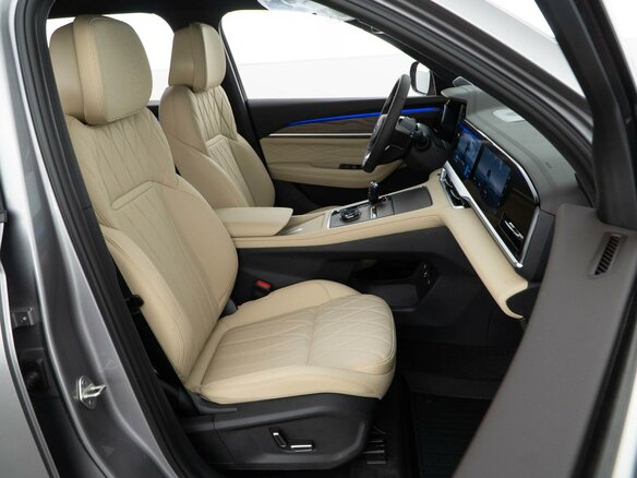 2025 Geely Monjaro (Xingyue L) I Рестайлинг (China Market), серый - вид 7