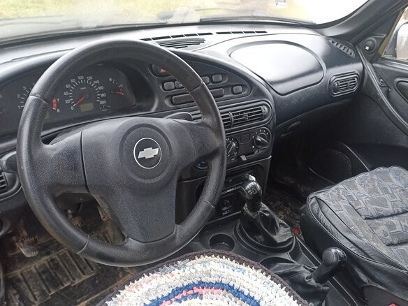 2010 Chevrolet Niva I Рестайлинг, серый, 300000 рублей - вид 7