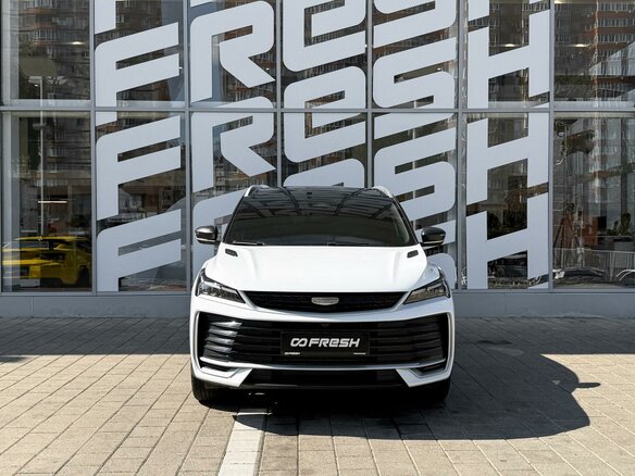 2025 Geely Coolray (Binyue L) I Рестайлинг 2, белый - вид 2
