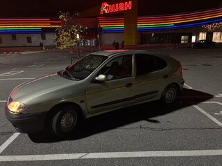 2002 Renault Megane I Рестайлинг, серый, 140000 рублей, вид 1