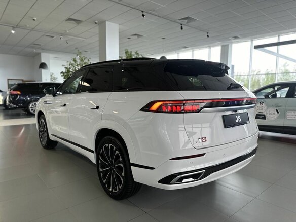 2025 Jaecoo J8, белый - вид 3