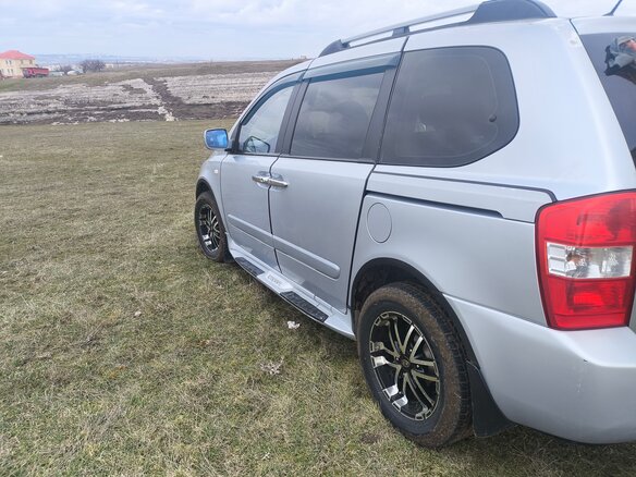 2008 Kia Carnival Grand II, серый, 1000000 рублей - вид 8