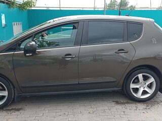 2011 Peugeot 3008 I, коричневый, 700000 рублей, вид 3