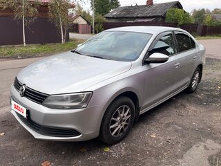 2014 Volkswagen Jetta VI, серебристый, 900000 рублей, вид 1