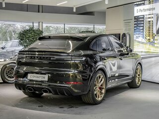 2025 Porsche Cayenne GTS Coupé III Рестайлинг, зелёный, 23660000 рублей, вид 3