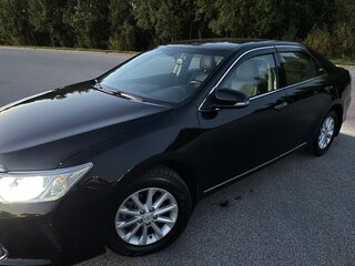2015 Toyota Camry VII (XV50) Рестайлинг, чёрный, 2100000 рублей, вид 4