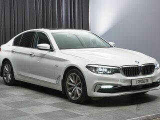 2018 BMW 5 серии 520i VII (G30/G31/G38), белый, 3690000 рублей, вид 3