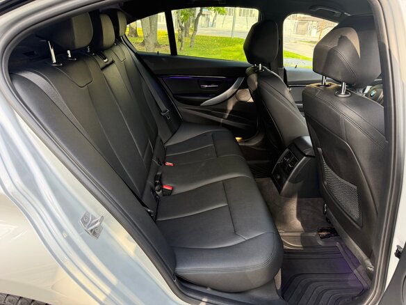 2016 BMW 3 серии 330i VI (F3x) Рестайлинг, серебристый - вид 36
