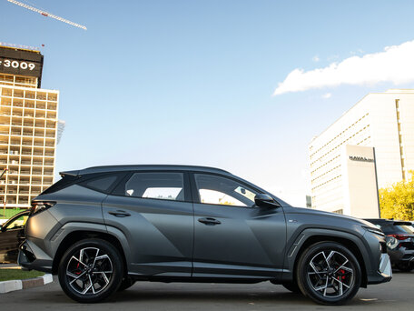 2026 Hyundai Tucson L IV Рестайлинг, серый, 4490000 рублей, вид 3