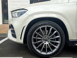 2020 Mercedes-Benz GLE 400 d II (V167), белый, 8499000 рублей, вид 4