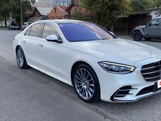 2020 Mercedes-Benz S-Класс 500 Long 4MATIC VII (W223), белый, 8800000 рублей, вид 4