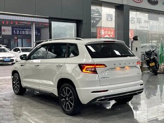 2022 Skoda Karoq DSG7 I, белый, 1720005 рублей, вид 5