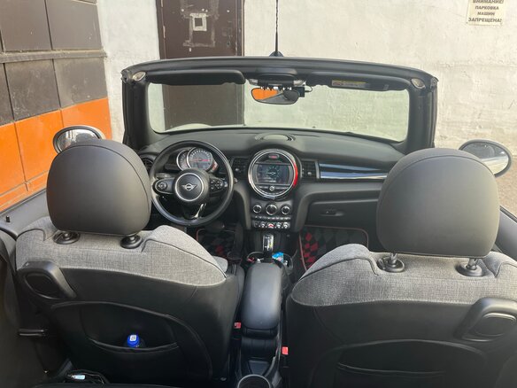 2019 Mini Cabrio Cooper S III Рестайлинг, белый, 2250000 рублей - вид 8