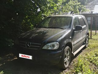 1998 Mercedes-Benz M-Класс 320 I (W163), чёрный, 230000 рублей, вид 1