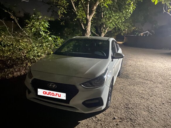 2019 Hyundai Solaris II, белый, 750000 рублей