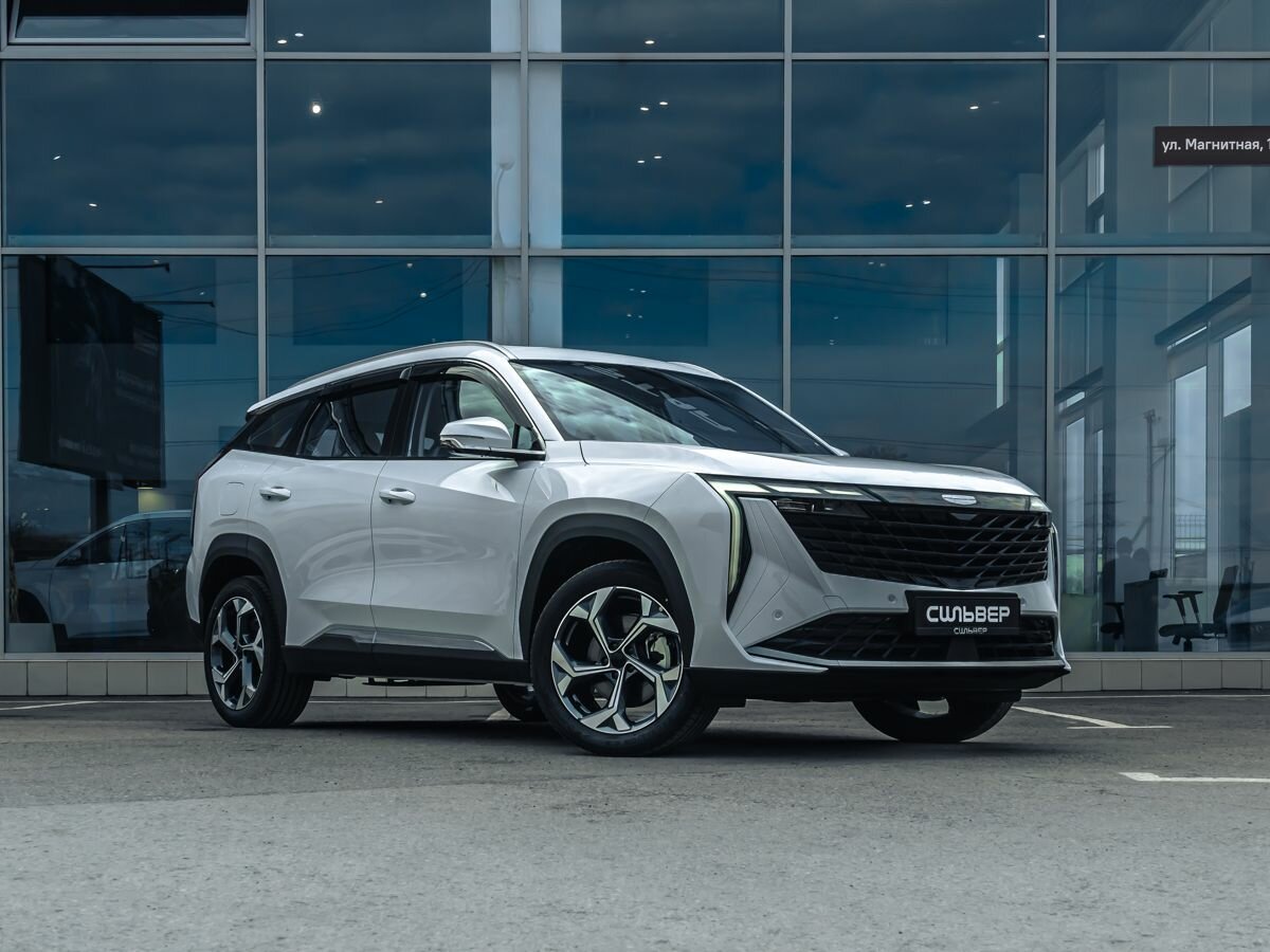 Открыть фотографии: Geely Atlas II