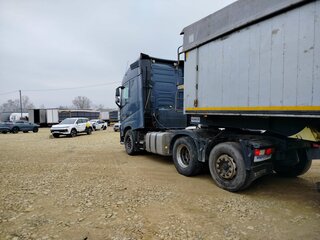 2020 Volvo FH, синий, 8018474 рублей, вид 4