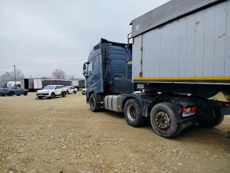 2020 Volvo FH, синий, 8018474 рублей, вид 4