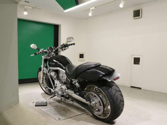 2006 Harley-Davidson V-Rod, чёрный, 600000 рублей - вид 5