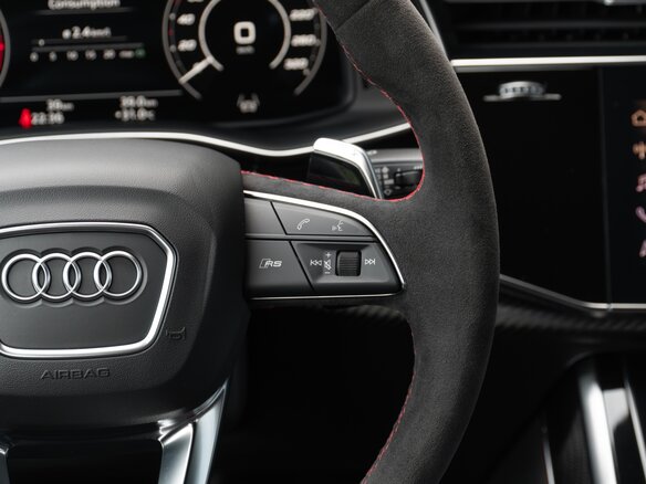 2025 Audi RS Q8 Performance I Рестайлинг, чёрный, 22990000 рублей - вид 35