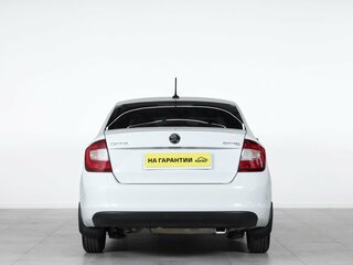 2018 Skoda Rapid I Рестайлинг, белый, 1079000 рублей, вид 5