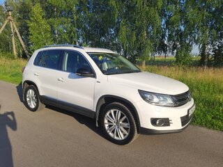 2013 Volkswagen Tiguan I Рестайлинг, белый, 1500000 рублей, вид 4