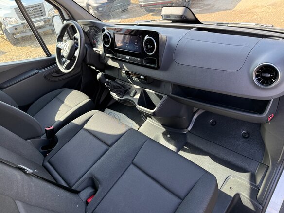 2025 Mercedes-Benz Sprinter, белый, 9900000 рублей - вид 18