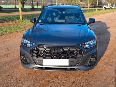 2023 Audi Q5 40 TFSI II (FY) Рестайлинг, серый, 6140000 рублей, вид 1